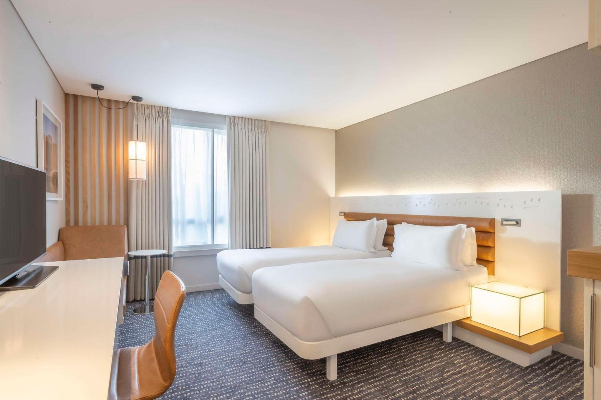 The Morrison Dublin, Curio Collection By Hilton Hotel Ngoại thất bức ảnh