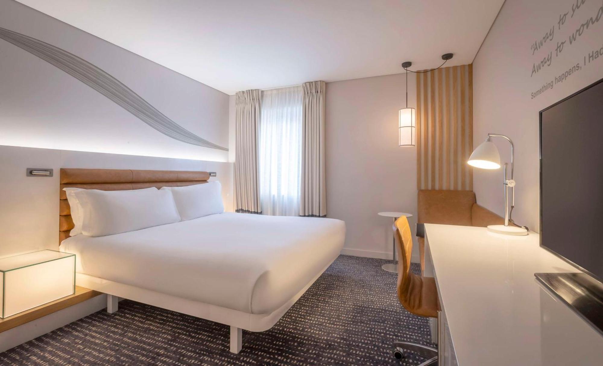 The Morrison Dublin, Curio Collection By Hilton Hotel Ngoại thất bức ảnh A room at the hotel